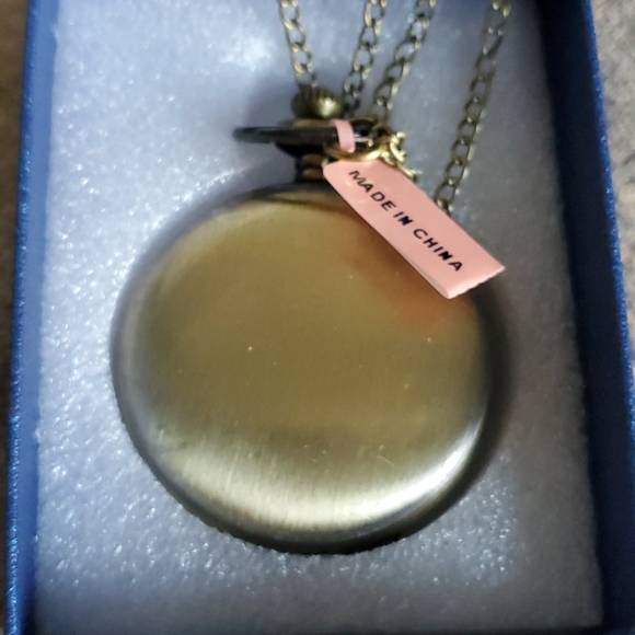 NIB BEAUTIFUL NECKLACE WATCH - Picture 3 of 4